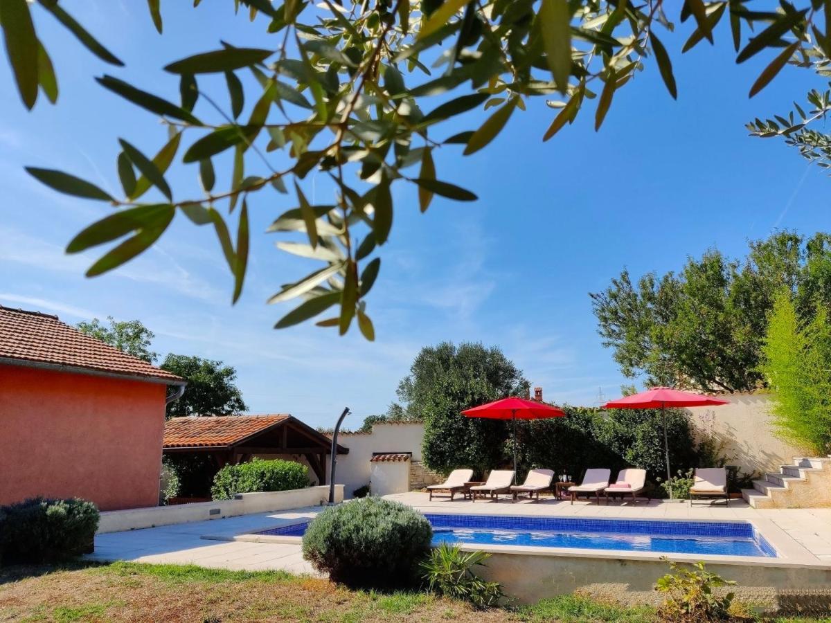 Apartments Villa Sabina 普拉 外观 照片